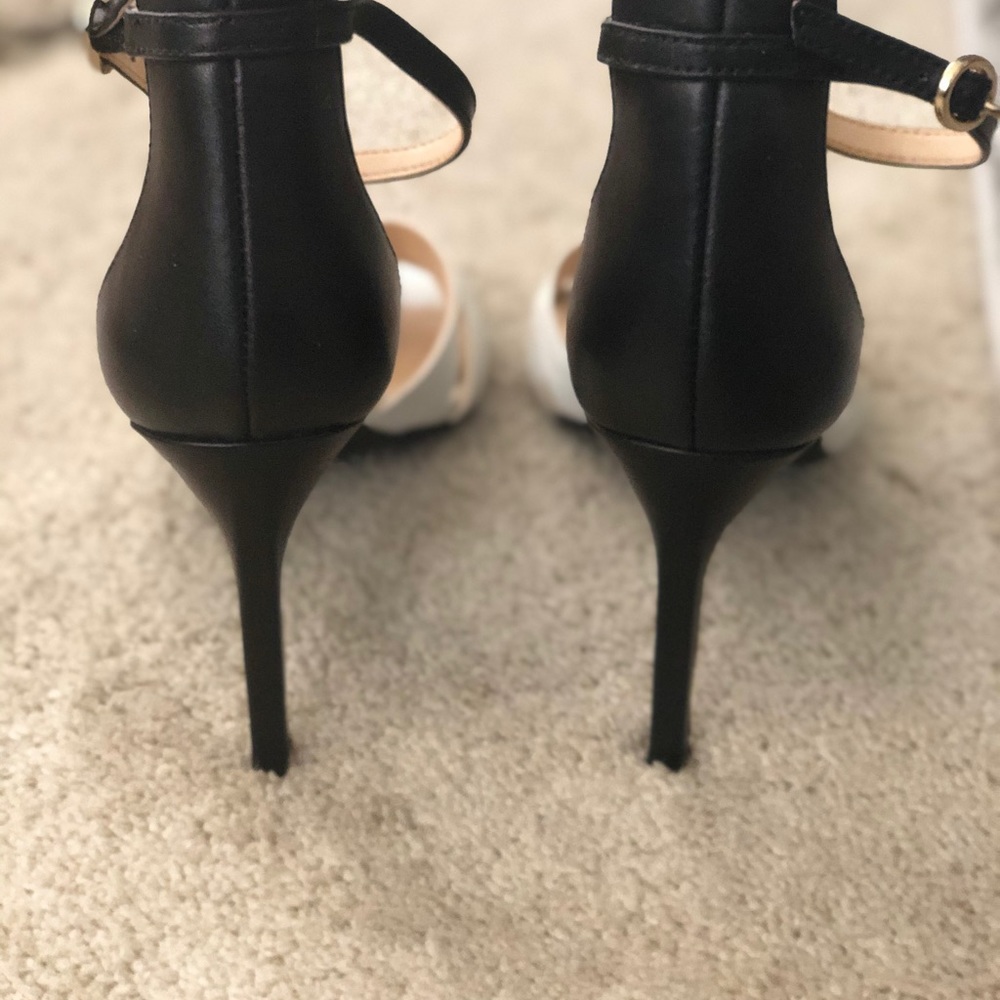 4’ heels - Picture 3 of 3